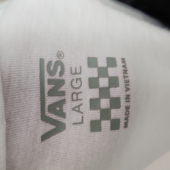 Vans Off The Wall White Long Sleeve Crop Graphic Tee - Picture 10 of 10